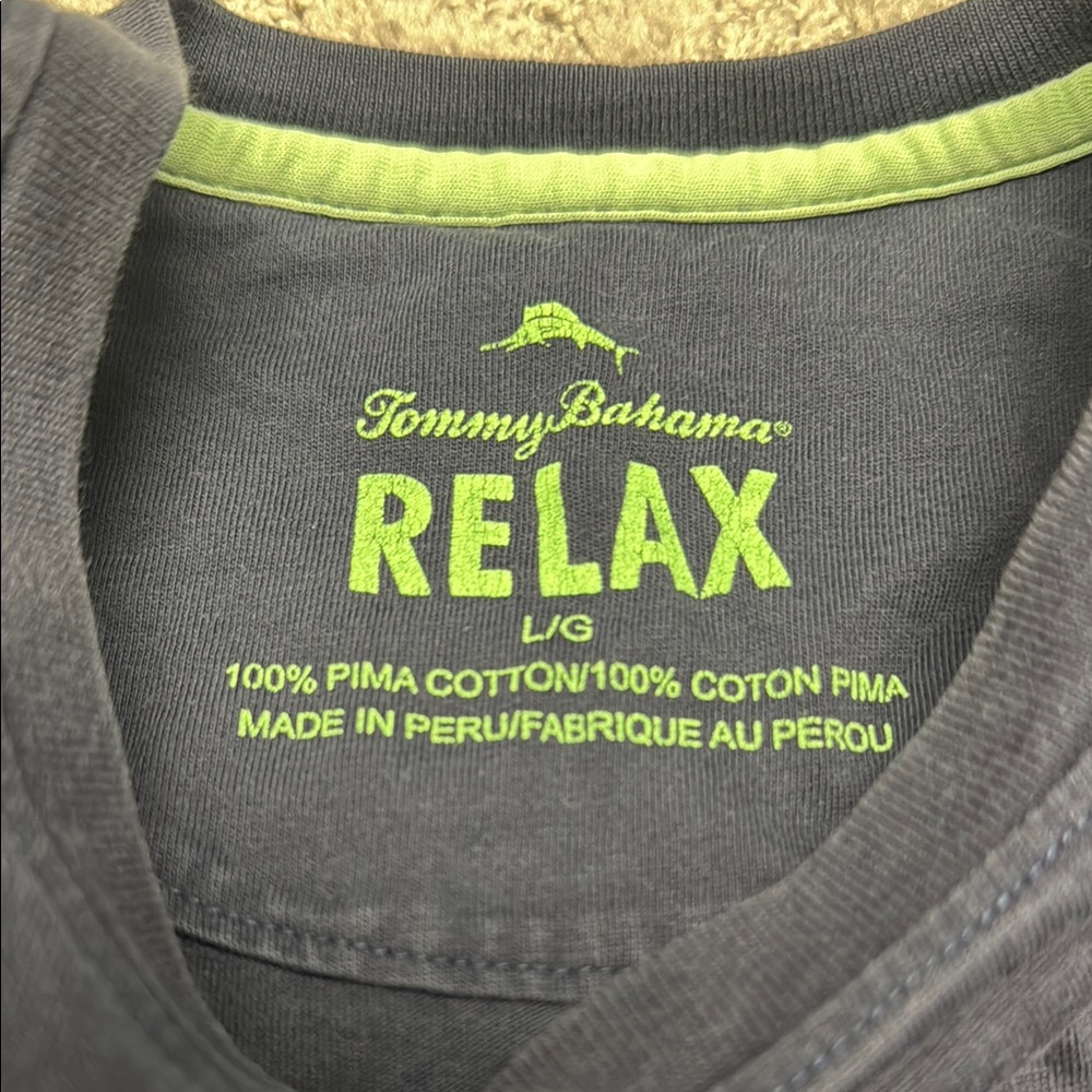 Tommy Bahama Blue Short Sleeve Tee with Classic Design - Picture 2 of 4
